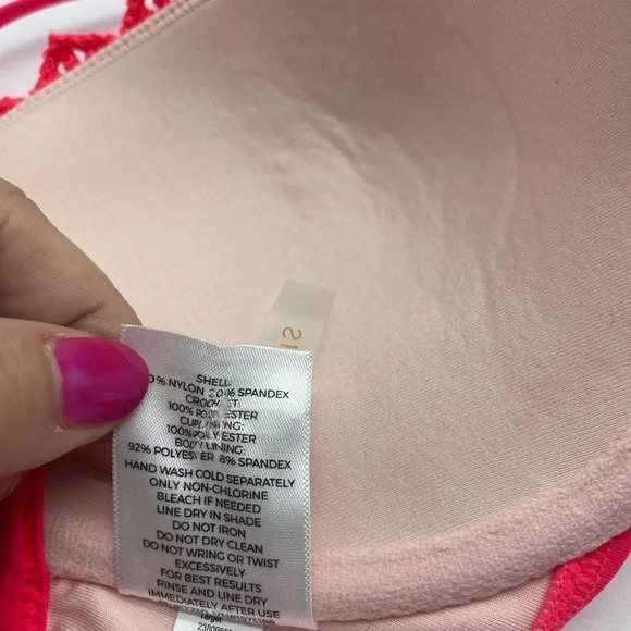 Shade and shore coral crochet bikini top size 36B - Picture 12 of 12